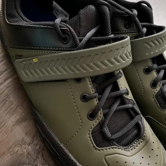 Shimano SPD Indoor Cycling Clip Shoes Mens 47 12/13 - Picture 3 of 5